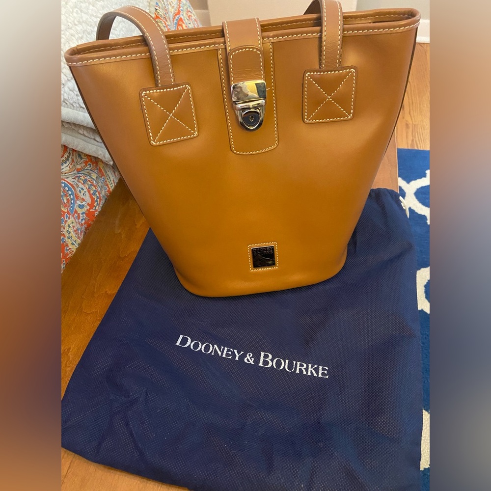 Dooney & Bourke Tan Leather Shoulder Tote